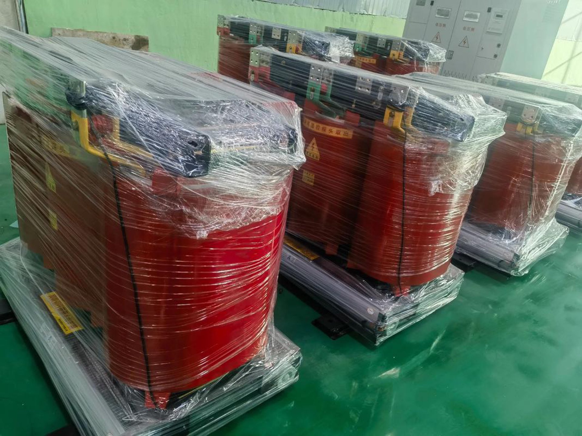 揭秘直流电源技术：推动现代电子产品发展的引擎